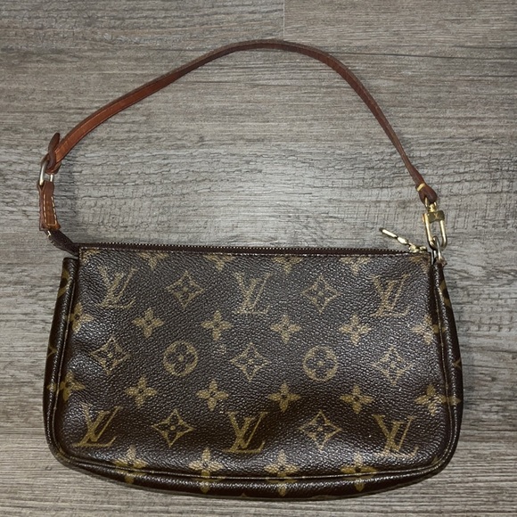 Louis Vuitton Pochette monogram logo purse handbag bag wristlet y2k vintage LV - Picture 7 of 7